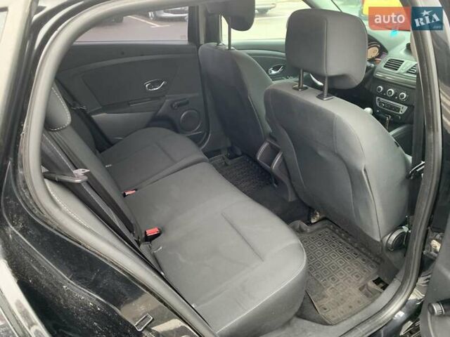 Черный Рено Меган, объемом двигателя 1.5 л и пробегом 290 тыс. км за 6900 $, фото 11 на Automoto.ua