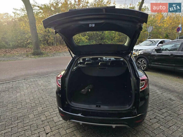 Черный Рено Меган, объемом двигателя 1.6 л и пробегом 253 тыс. км за 8750 $, фото 12 на Automoto.ua