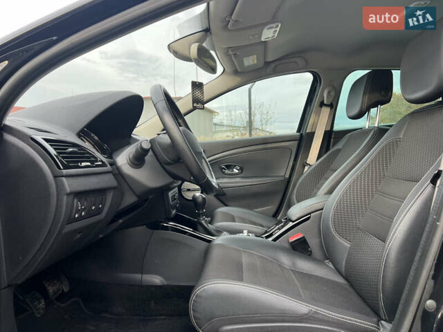 Черный Рено Меган, объемом двигателя 1.6 л и пробегом 221 тыс. км за 10900 $, фото 24 на Automoto.ua