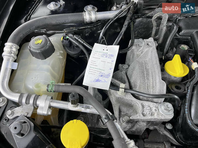 Чорний Рено Меган, об'ємом двигуна 1.6 л та пробігом 128 тис. км за 8900 $, фото 83 на Automoto.ua