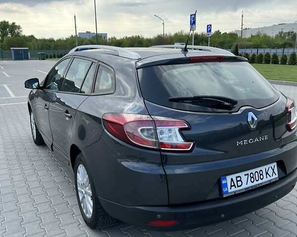 Черный Рено Меган, объемом двигателя 1.46 л и пробегом 280 тыс. км за 8700 $, фото 4 на Automoto.ua