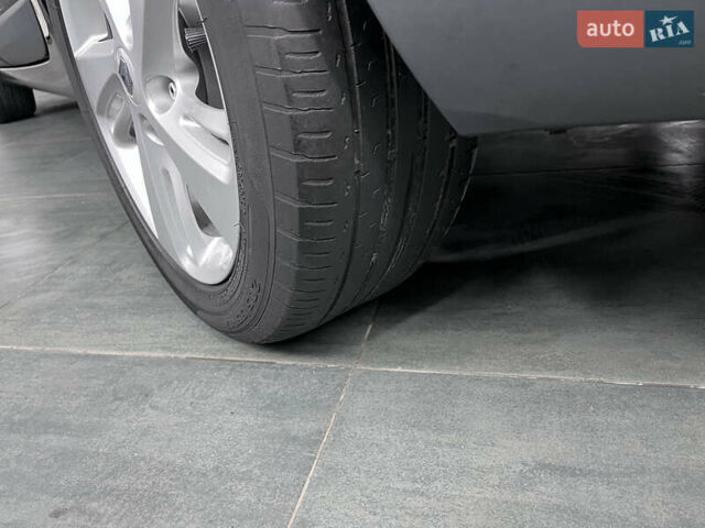Чорний Рено Меган, об'ємом двигуна 1.6 л та пробігом 128 тис. км за 8900 $, фото 47 на Automoto.ua