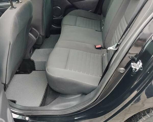 Черный Рено Меган, объемом двигателя 1.5 л и пробегом 186 тыс. км за 7600 $, фото 3 на Automoto.ua