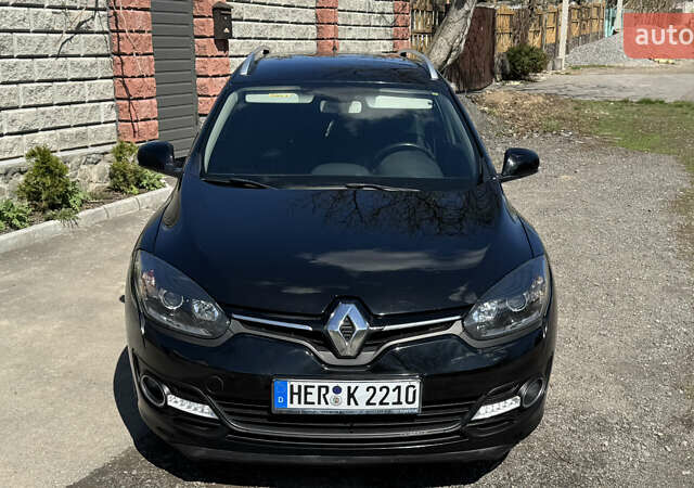 Черный Рено Меган, объемом двигателя 1.46 л и пробегом 258 тыс. км за 8300 $, фото 7 на Automoto.ua