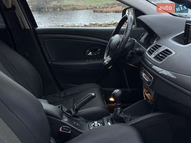 Черный Рено Меган, объемом двигателя 1.5 л и пробегом 276 тыс. км за 8700 $, фото 37 на Automoto.ua