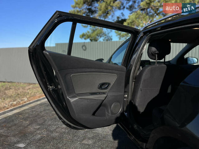 Черный Рено Меган, объемом двигателя 1.46 л и пробегом 194 тыс. км за 8600 $, фото 14 на Automoto.ua