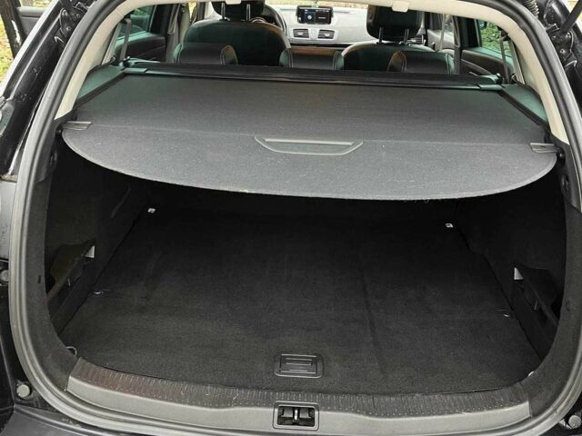 Чорний Рено Меган, об'ємом двигуна 1.6 л та пробігом 222 тис. км за 9999 $, фото 10 на Automoto.ua