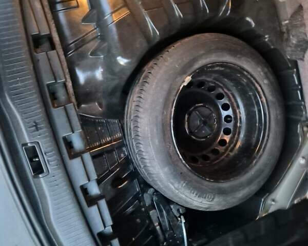 Чорний Рено Меган, об'ємом двигуна 1.46 л та пробігом 220 тис. км за 8300 $, фото 25 на Automoto.ua