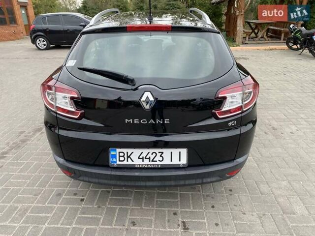 Черный Рено Меган, объемом двигателя 1.46 л и пробегом 199 тыс. км за 8800 $, фото 1 на Automoto.ua