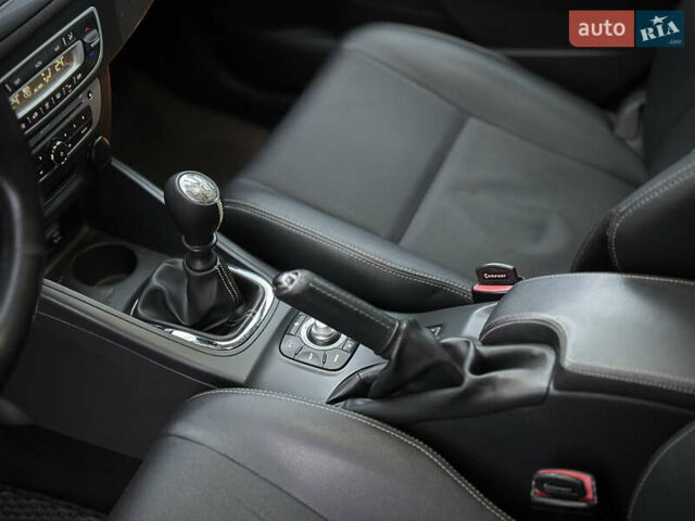 Черный Рено Меган, объемом двигателя 1.5 л и пробегом 276 тыс. км за 8700 $, фото 27 на Automoto.ua