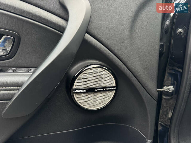 Чорний Рено Меган, об'ємом двигуна 1.46 л та пробігом 233 тис. км за 9500 $, фото 49 на Automoto.ua