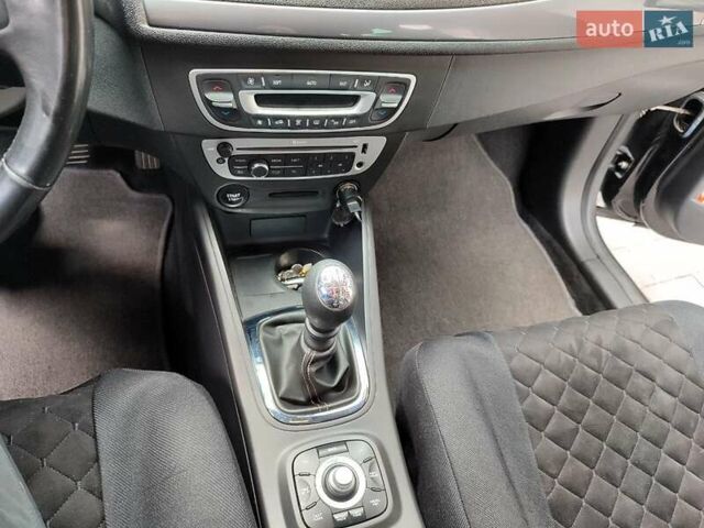 Рено Меган 2015 в Ковель на Automoto.ua Черный Рено Меган, объемом двигателя 1.5 л и пробегом 216 тыс. км за 9300 $, фото 11 на Automoto.ua