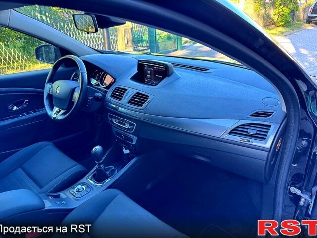 Черный Рено Меган, объемом двигателя 1.5 л и пробегом 189 тыс. км за 2600 $, фото 7 на Automoto.ua