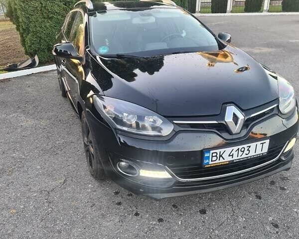 Рено Меган 2015 в Ровно на Automoto.ua Черный Рено Меган, объемом двигателя 1.6 л и пробегом 198 тыс. км за 7800 $, фото 19 на Automoto.ua