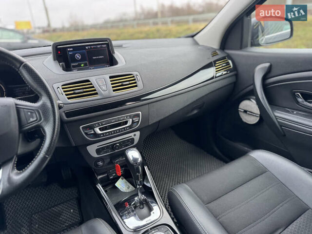 Чорний Рено Меган, об'ємом двигуна 1.46 л та пробігом 233 тис. км за 9500 $, фото 36 на Automoto.ua