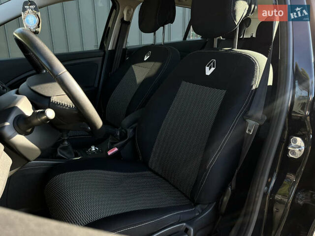 Черный Рено Меган, объемом двигателя 1.46 л и пробегом 194 тыс. км за 8600 $, фото 17 на Automoto.ua