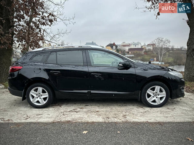 Черный Рено Меган, объемом двигателя 1.5 л и пробегом 276 тыс. км за 8700 $, фото 7 на Automoto.ua