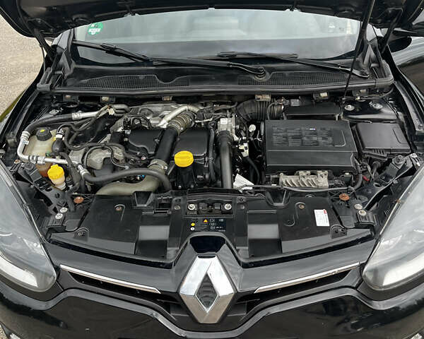 Черный Рено Меган, объемом двигателя 1.5 л и пробегом 254 тыс. км за 9550 $, фото 32 на Automoto.ua