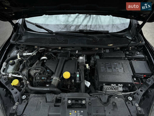 Черный Рено Меган, объемом двигателя 1.5 л и пробегом 276 тыс. км за 8700 $, фото 21 на Automoto.ua