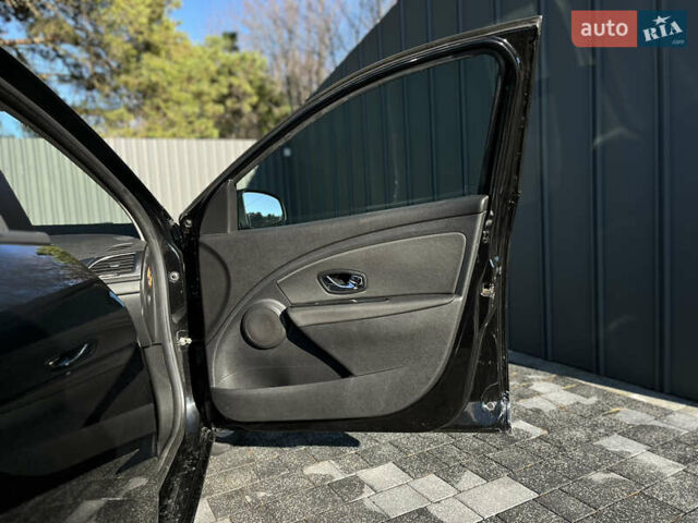 Черный Рено Меган, объемом двигателя 1.46 л и пробегом 194 тыс. км за 8600 $, фото 15 на Automoto.ua