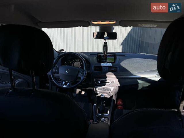 Черный Рено Меган, объемом двигателя 1.46 л и пробегом 194 тыс. км за 8600 $, фото 30 на Automoto.ua