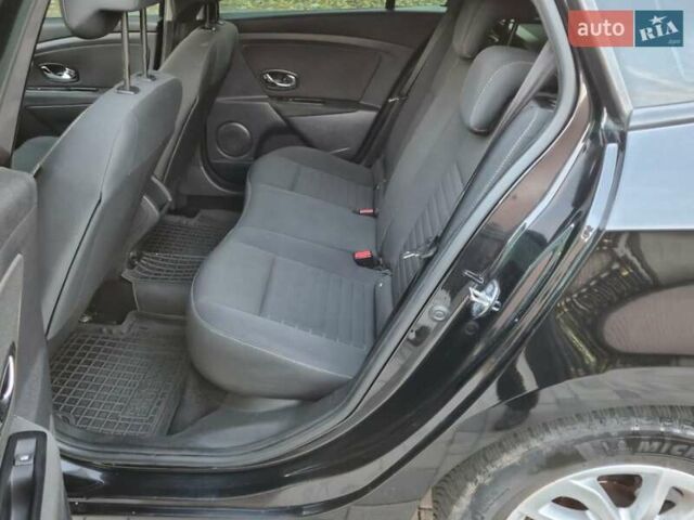 Чорний Рено Меган, об'ємом двигуна 1.46 л та пробігом 220 тис. км за 8300 $, фото 13 на Automoto.ua