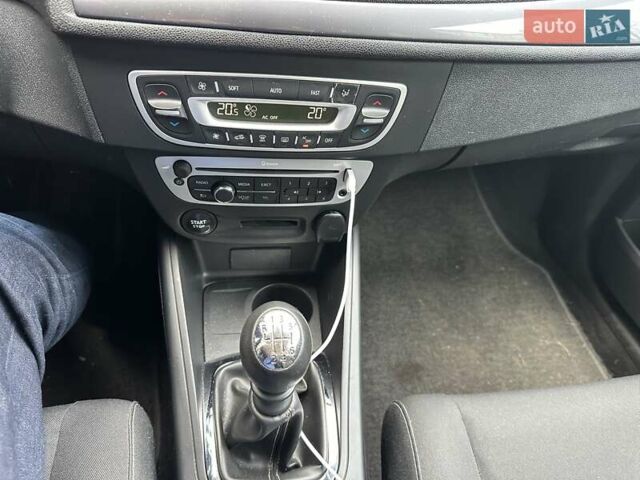 Черный Рено Меган, объемом двигателя 1.46 л и пробегом 290 тыс. км за 8700 $, фото 8 на Automoto.ua