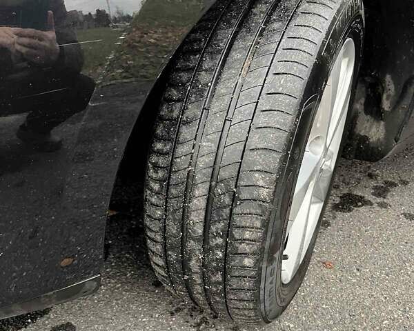 Черный Рено Меган, объемом двигателя 1.6 л и пробегом 219 тыс. км за 9999 $, фото 10 на Automoto.ua