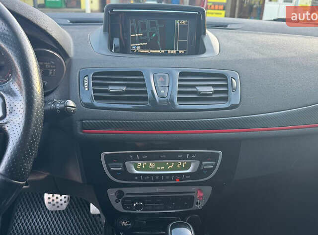 Чорний Рено Меган, об'ємом двигуна 1.46 л та пробігом 258 тис. км за 9200 $, фото 14 на Automoto.ua