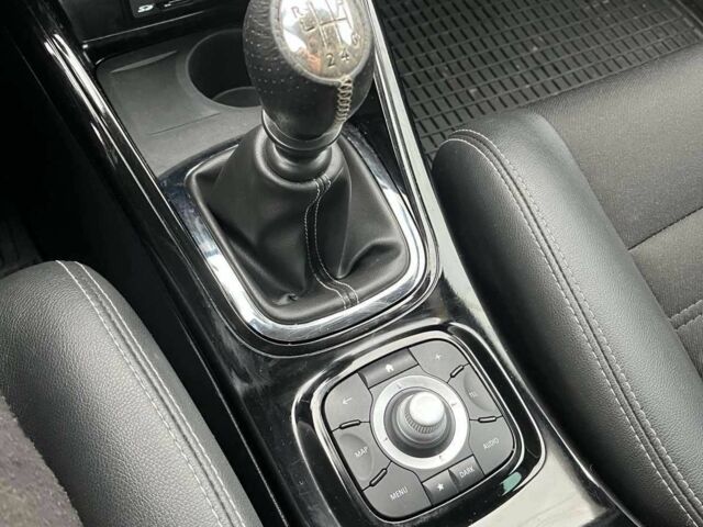 Чорний Рено Меган, об'ємом двигуна 1.6 л та пробігом 222 тис. км за 9999 $, фото 8 на Automoto.ua