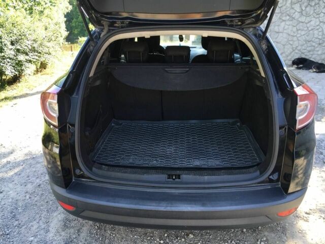 Чорний Рено Меган, об'ємом двигуна 1.5 л та пробігом 224 тис. км за 10000 $, фото 5 на Automoto.ua