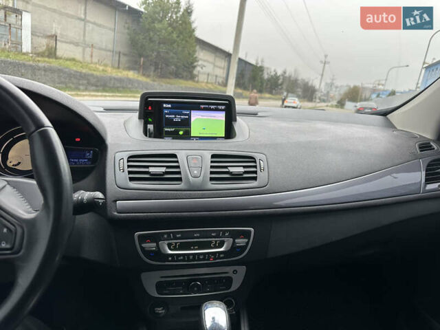 Черный Рено Меган, объемом двигателя 1.46 л и пробегом 176 тыс. км за 9300 $, фото 20 на Automoto.ua