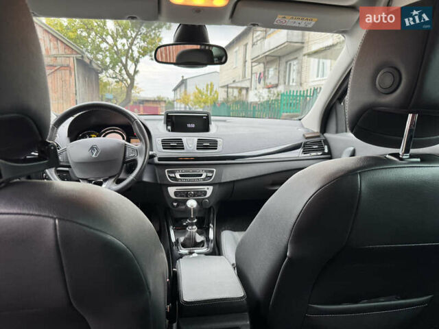 Черный Рено Меган, объемом двигателя 1.5 л и пробегом 207 тыс. км за 10900 $, фото 43 на Automoto.ua