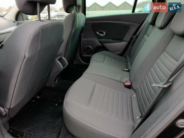 Черный Рено Меган, объемом двигателя 1.5 л и пробегом 242 тыс. км за 9500 $, фото 24 на Automoto.ua