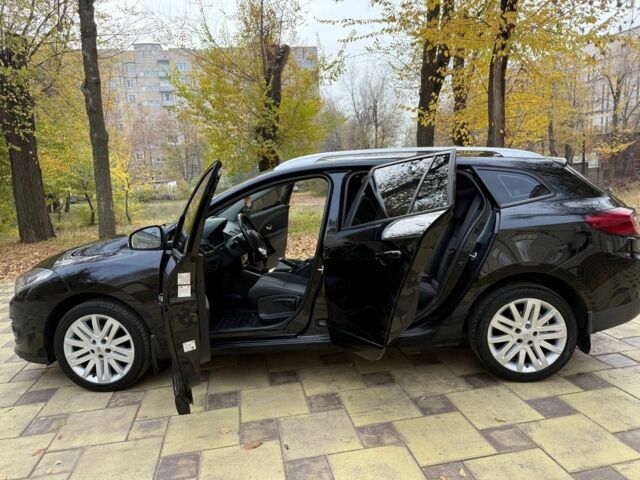 Чорний Рено Меган, об'ємом двигуна 1.5 л та пробігом 200 тис. км за 7800 $, фото 5 на Automoto.ua