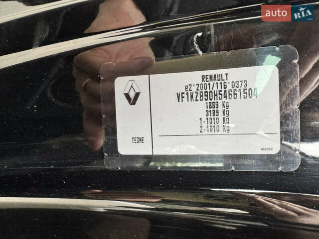 Черный Рено Меган, объемом двигателя 1.5 л и пробегом 207 тыс. км за 10900 $, фото 34 на Automoto.ua