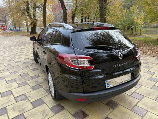 Чорний Рено Меган, об'ємом двигуна 1.5 л та пробігом 200 тис. км за 7800 $, фото 23 на Automoto.ua