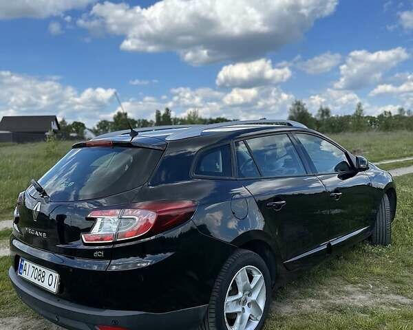 Черный Рено Меган, объемом двигателя 1.5 л и пробегом 224 тыс. км за 8700 $, фото 3 на Automoto.ua