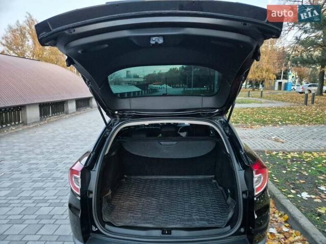 Чорний Рено Меган, об'ємом двигуна 1.46 л та пробігом 220 тис. км за 8300 $, фото 20 на Automoto.ua
