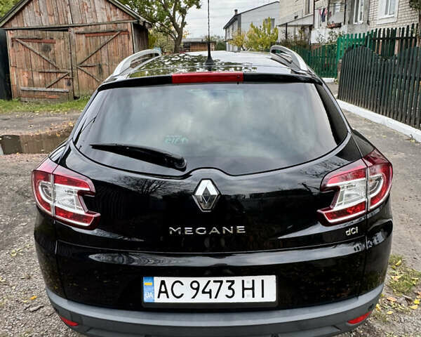 Черный Рено Меган, объемом двигателя 1.5 л и пробегом 207 тыс. км за 10900 $, фото 10 на Automoto.ua