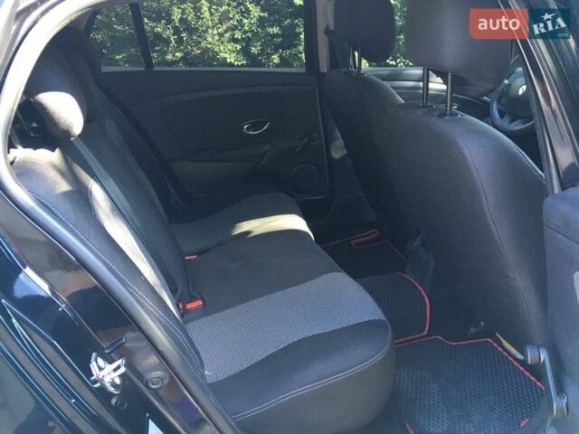 Черный Рено Меган, объемом двигателя 1.46 л и пробегом 224 тыс. км за 8200 $, фото 5 на Automoto.ua