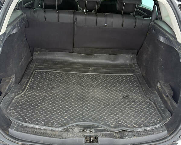 Чорний Рено Меган, об'ємом двигуна 1.46 л та пробігом 392 тис. км за 7700 $, фото 12 на Automoto.ua