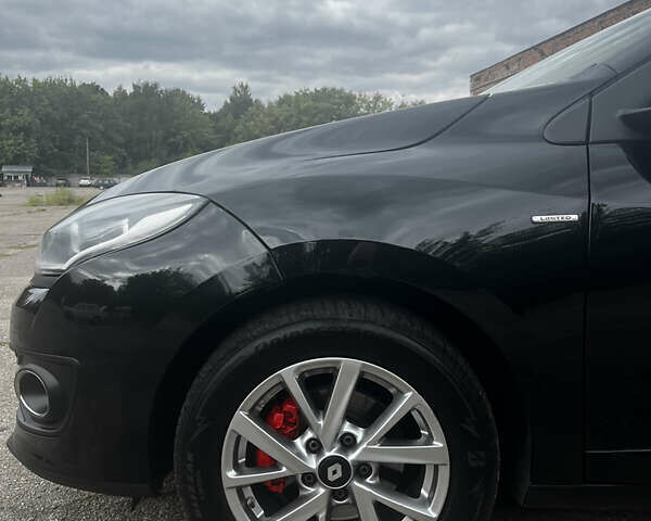 Черный Рено Меган, объемом двигателя 1.5 л и пробегом 254 тыс. км за 9550 $, фото 16 на Automoto.ua