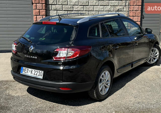 Черный Рено Меган, объемом двигателя 1.46 л и пробегом 258 тыс. км за 8300 $, фото 16 на Automoto.ua