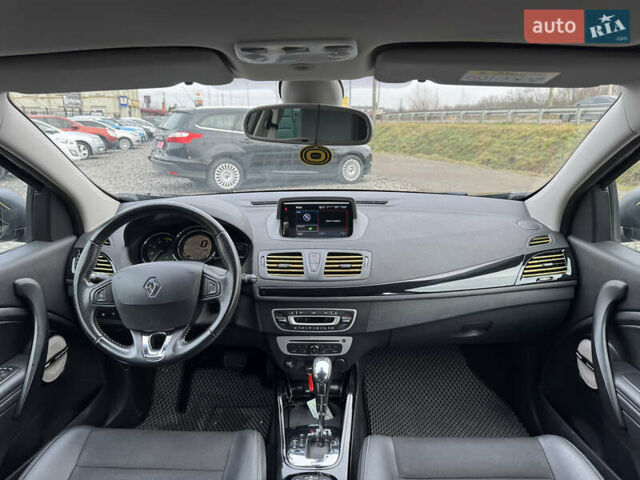 Чорний Рено Меган, об'ємом двигуна 1.46 л та пробігом 233 тис. км за 9500 $, фото 4 на Automoto.ua