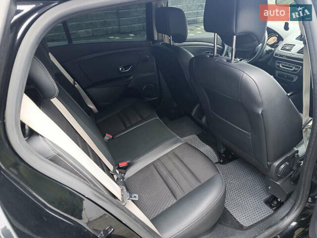 Чорний Рено Меган, об'ємом двигуна 1.6 л та пробігом 210 тис. км за 11000 $, фото 6 на Automoto.ua