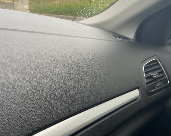 Чорний Рено Меган, об'ємом двигуна 1.46 л та пробігом 286 тис. км за 11900 $, фото 17 на Automoto.ua