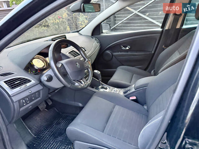 Черный Рено Меган, объемом двигателя 1.5 л и пробегом 173 тыс. км за 9999 $, фото 35 на Automoto.ua