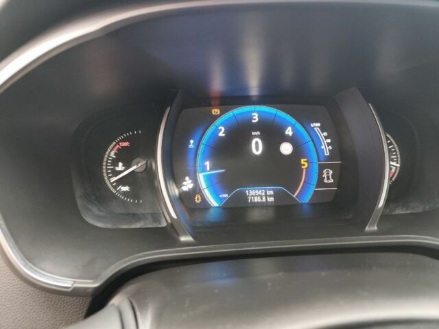 Черный Рено Меган, объемом двигателя 1.5 л и пробегом 136 тыс. км за 11500 $, фото 7 на Automoto.ua