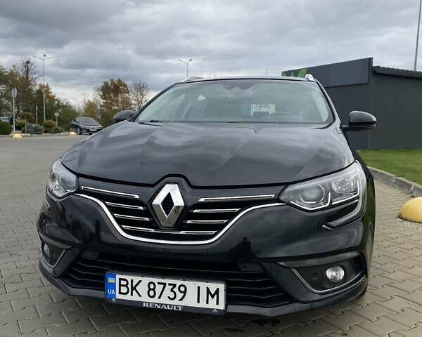 Рено Меган 2016 в Луцке на Automoto.ua Черный Рено Меган, объемом двигателя 1.6 л и пробегом 224 тыс. км за 11800 $, фото 22 на Automoto.ua